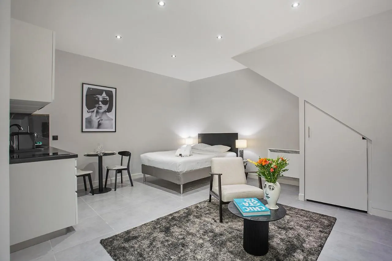 Residense Montmartre By Studio Prestige Παρίσι Γαλλία